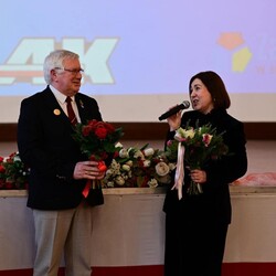 Uroczystość wręczenia Złotych Odznak Honorowych