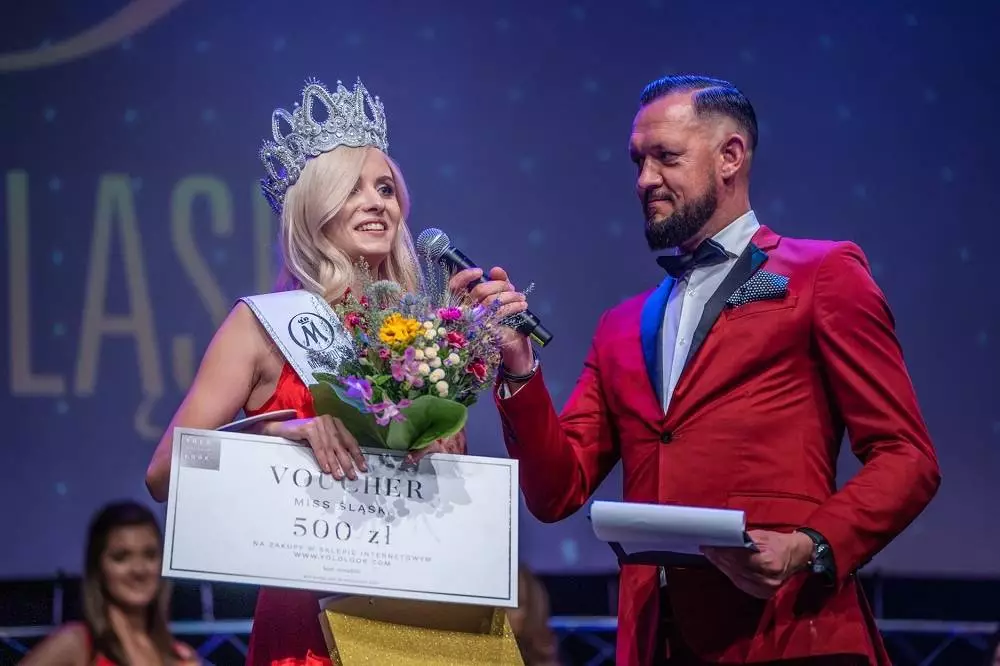 Angelika Krzymień z Sosnowca zdobyła tytuł Miss Śląska 2021! / fot. Miss Śląska 2021 / Fot. Kamil Peszat