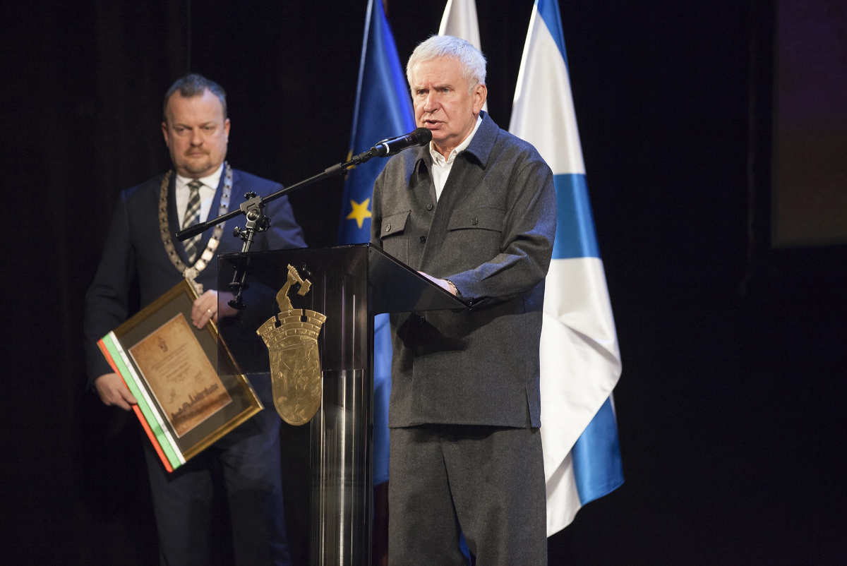 Wyjątkowa sesja Rady Miejskiej. Prezydent Sosnowca nadał honorowe obywatelstwa / fot. UM Sosnowiec