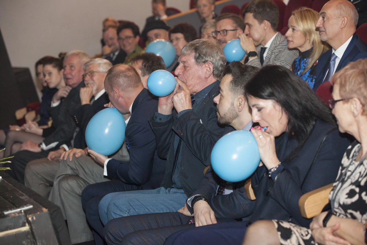 Wyjątkowa sesja Rady Miejskiej. Prezydent Sosnowca nadał honorowe obywatelstwa / fot. UM Sosnowiec