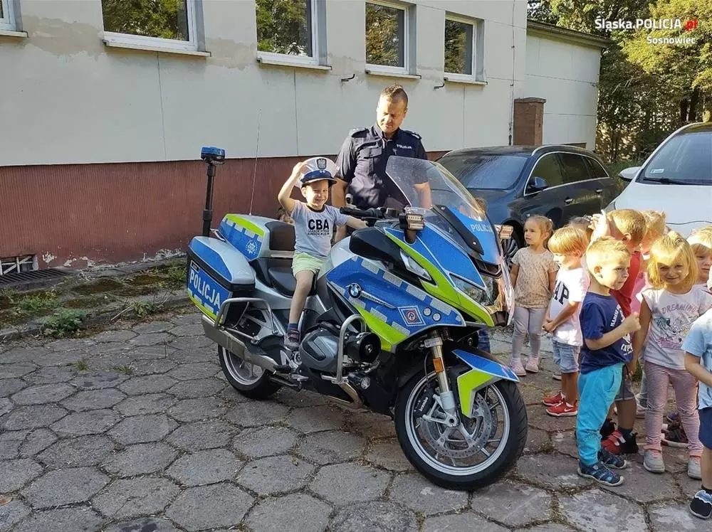 Kolejne spotkanie sosnowieckich policjantów z przedszkolakami / fot. KMP Sosnowiec