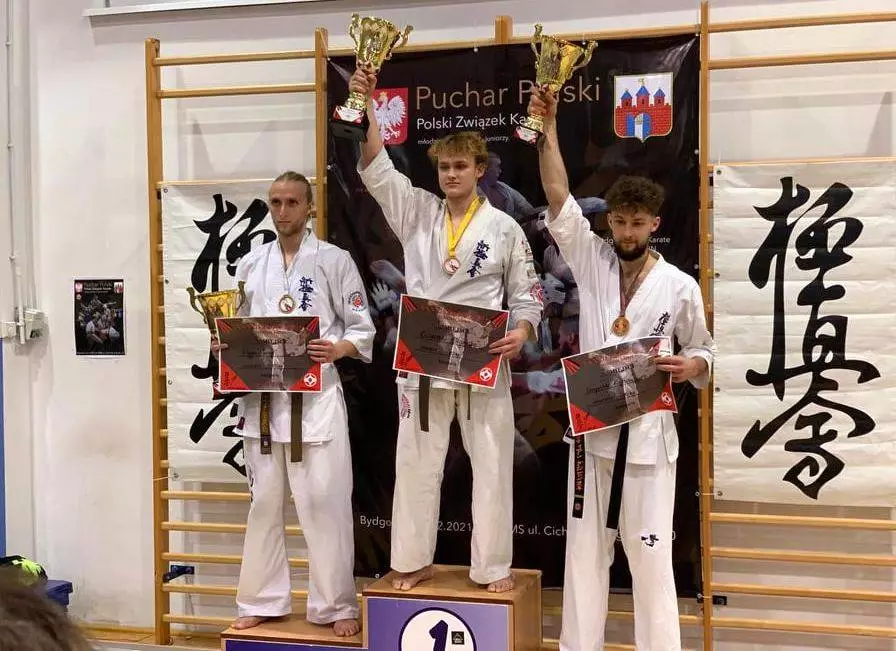 Kolejne sukcesy na koncie zawodników Sosnowieckiego Klubu Karate!