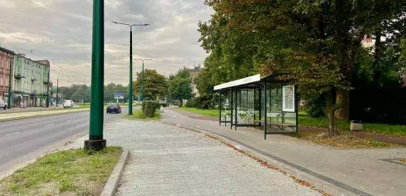 Nowe przystanki autobusowe przy I Komisariacie Policji / fot. UM Sosnowiec