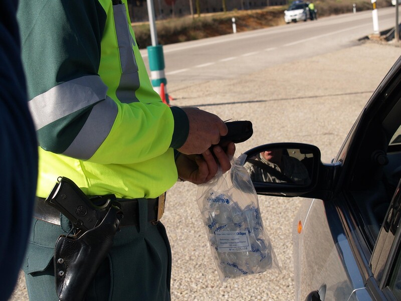 Podsumowanie wielkanocnego weekendu na śląskich drogach: 158 kierowców na podwójnym gazie