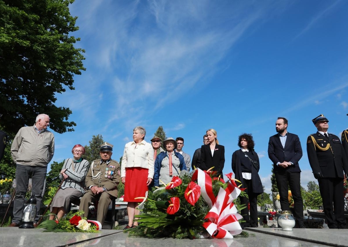 Sosnowiec upamiętnił 80. rocznicę zakończenia II wojny światowej [ZDJĘCIA] / fot. UM/Mariusz Binkiewicz