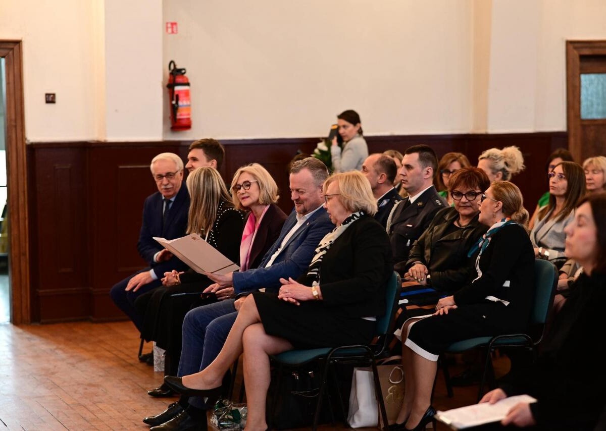 Sosnowiczanin otrzymał złotą odznakę honorową za Zasługi dla Województwa Śląskiego / fot. Arkadiusz Chęciński