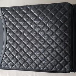 Walizka podróżna GUESS - czarna