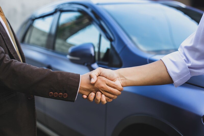 Wynajem Toyoty na wakacje – jak zorganizować komfortową podróż?