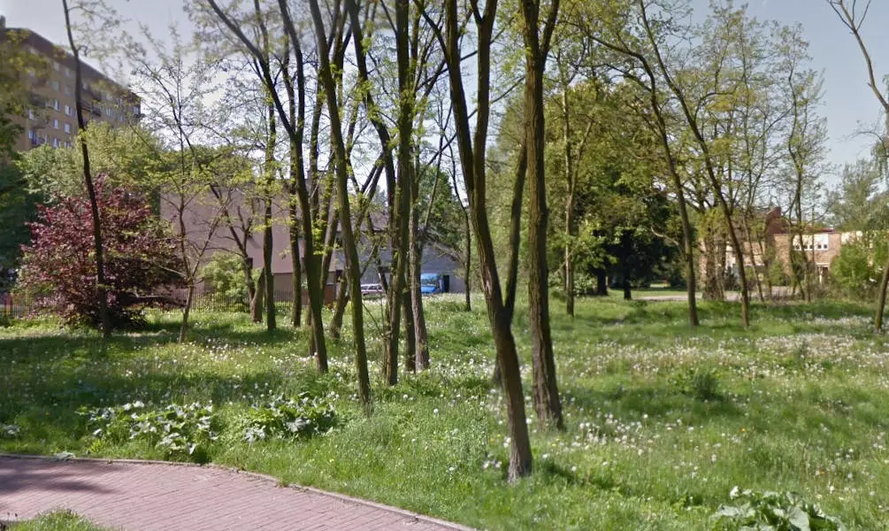 Zielony skwer w Starym Sosnowcu zostanie zachowany?/fot. Google Street View